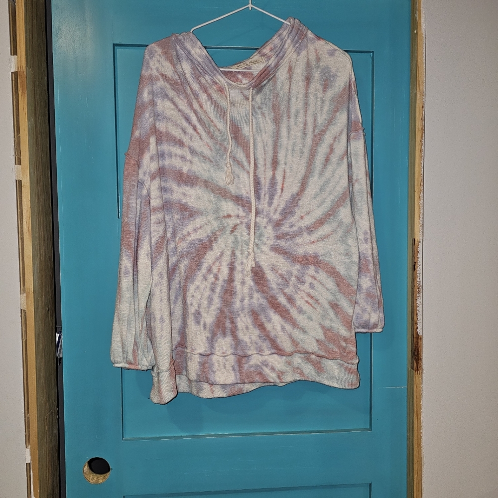 Free People Tye Die Sweatshirt   Size XS